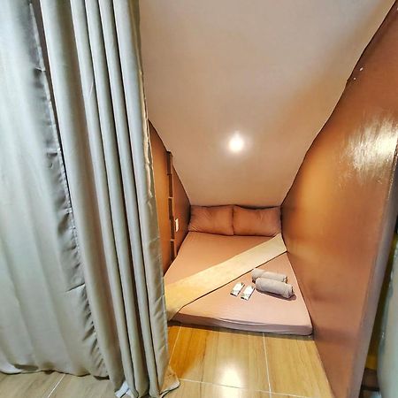 Mactan Airport Hostel At Aashvi Cozy Cabin Lapu-Lapu City Eksteriør billede